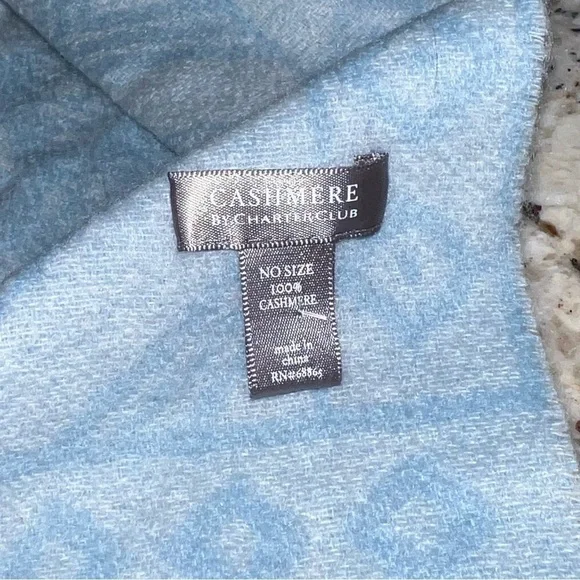 Charter Club Cashmere Two-Tone Blue Snowflake Fair Isle Pattern Scarf - Picture 3 of 7